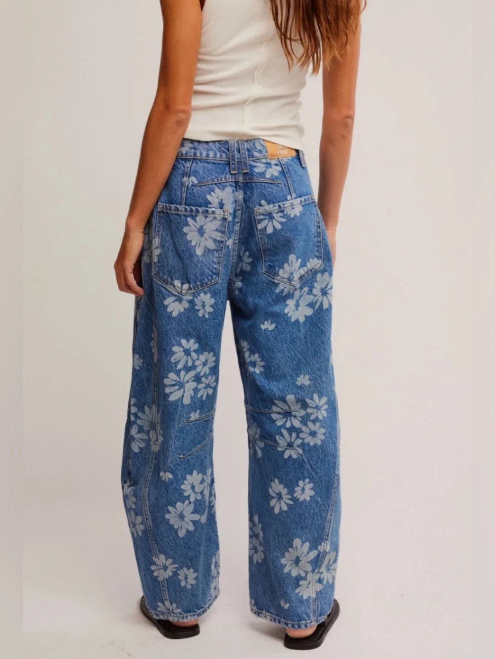 Good Luck Floral Print Barrel Jeans
Free People - Picture 3 of 11
